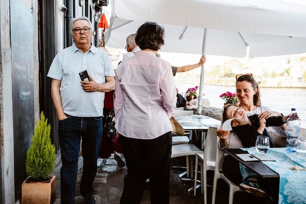 A group of people at a local business networking event in Guadalajara, Mexico, exchanging business cards and discussing collaboration opportunities, illustrating the concept of local link building through relationships.