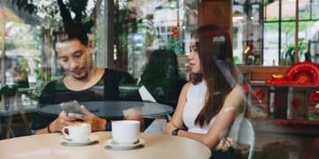 ¿Cómo Alsea Conquistó México? Estrategias de Adaptación y Expansión - Cover Image